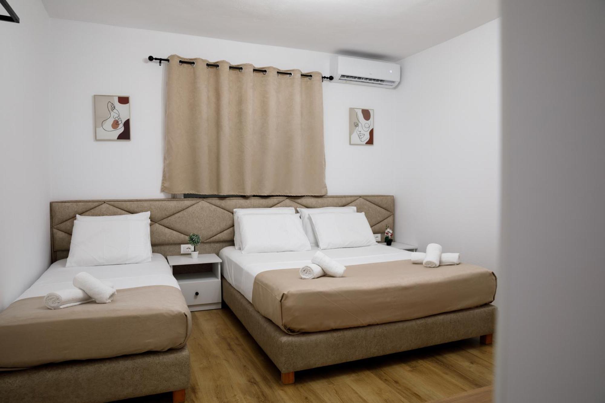Vila Agimi 65 Gjirokastër Extérieur photo